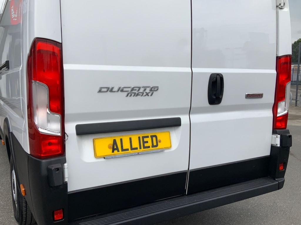 Fiat Ducato 2.2 Multijet Dropside 140 White #31