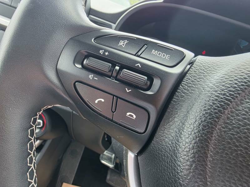 Kia Picanto 1.0 2 4 Seats Black #6