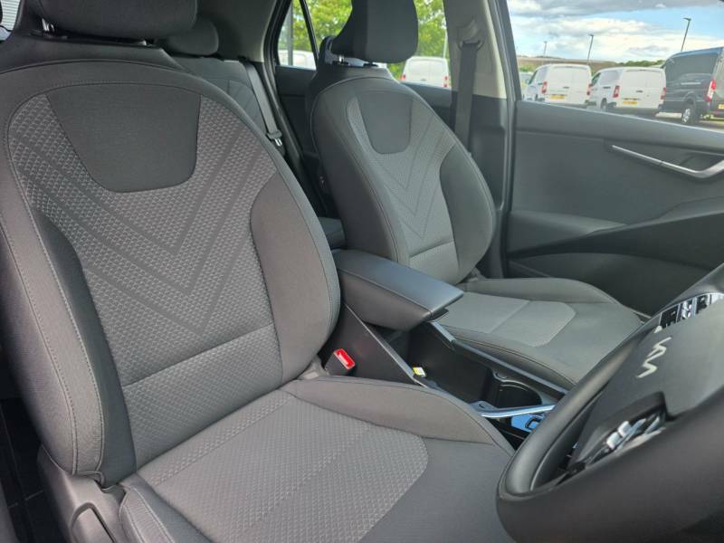 Kia Niro 1.6 Gdi Hybrid 2 Dct Black #2