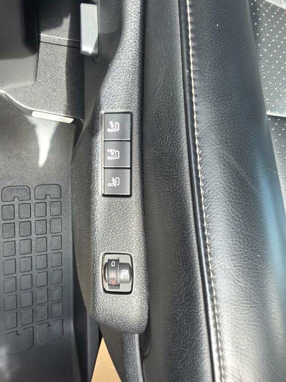 Peugeot Traveller 2L Active Black #33