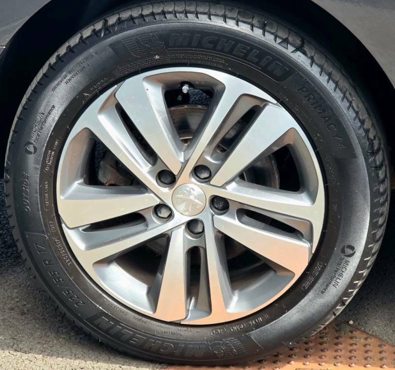 Peugeot Traveller 2L Active Black #12