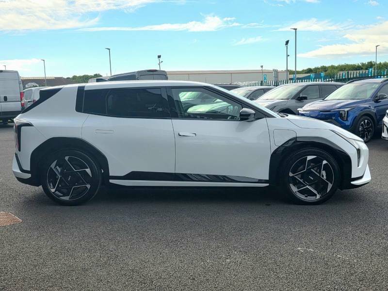 Kia EV4 150Kw Gt-line 81Kwh White #4