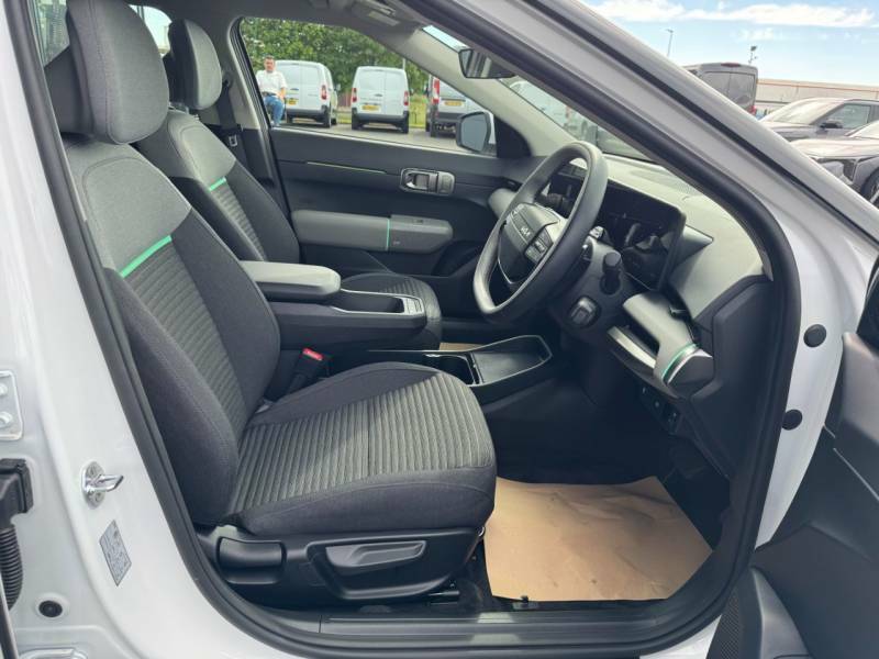 Kia EV4 150Kw Air 81Kwh White #3