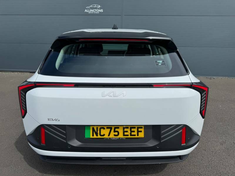 Kia EV4 150Kw Air 81Kwh White #6
