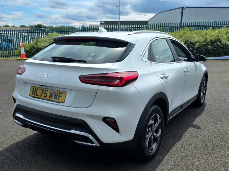 Kia Xceed 1.0T Gdi Isg 113 Pure Dct White #2