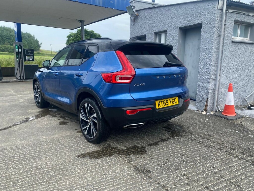 Volvo XC40 Suv 2.0 R-design Pro D4 Awd 2020 KT69YGG Blue #4
