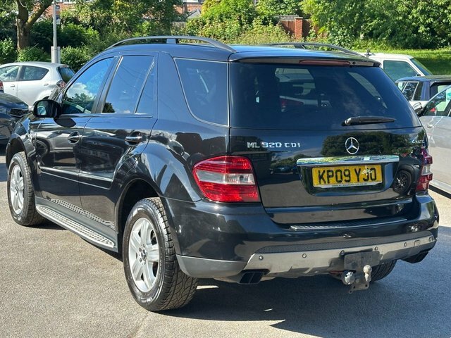 Mercedes-Benz M Class 3.0 Ml320 Cdi Edition 10 Suv 7G-tronic Black #6