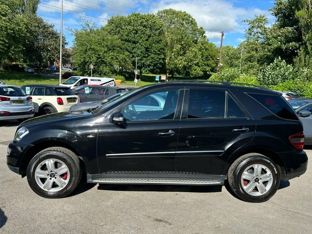 Mercedes-Benz M Class 3.0 Ml320 Cdi Edition 10 Suv 7G-tronic Black #5