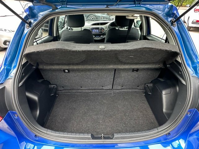 Toyota Yaris Icon Tech Blue #40
