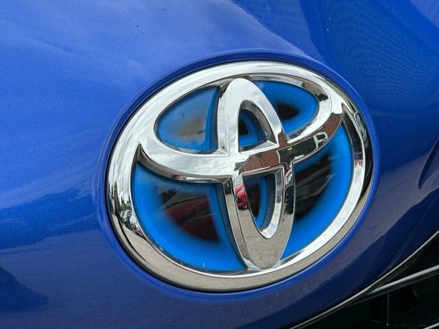 Toyota Yaris Icon Tech Blue #14