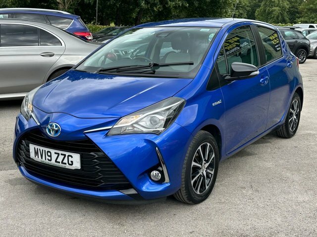 Toyota Yaris Icon Tech Blue #38