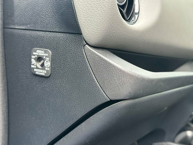 Toyota Yaris Icon Tech Blue #31