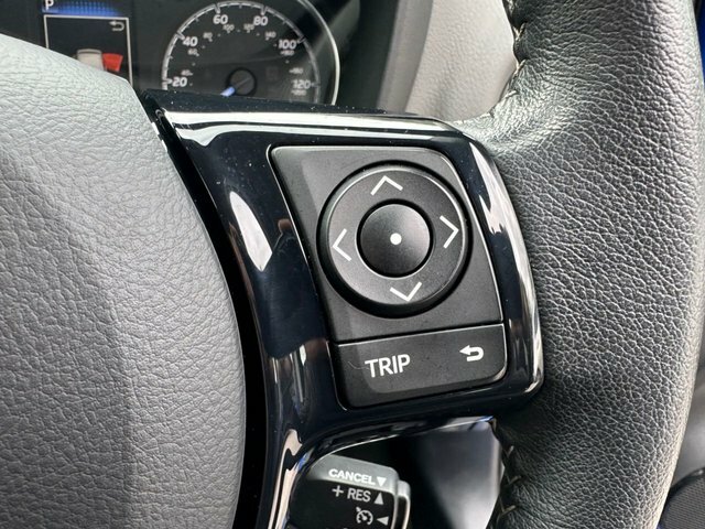 Toyota Yaris Icon Tech Blue #24