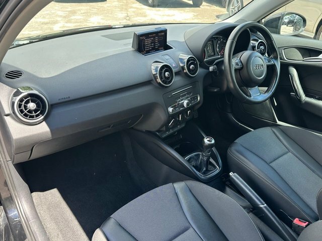 Audi A1 1.6 Tdi S Line Black #28