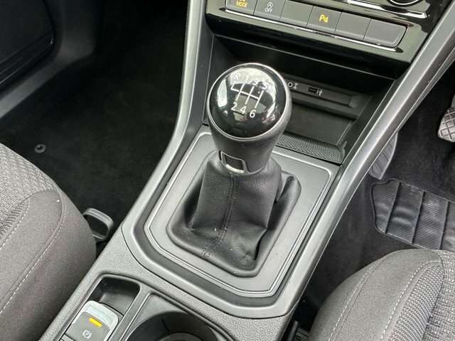 Volkswagen Touran Sel Black #23