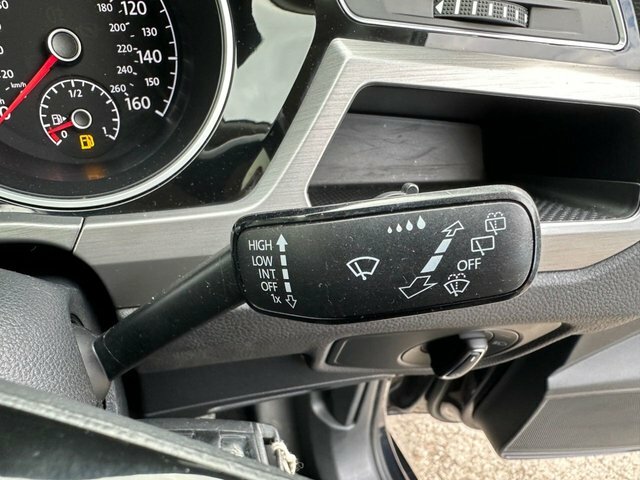 Volkswagen Touran Sel Black #29