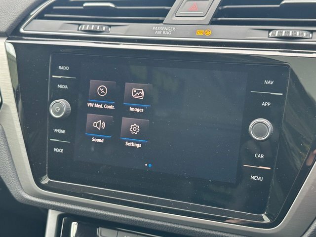 Volkswagen Touran Sel Black #14
