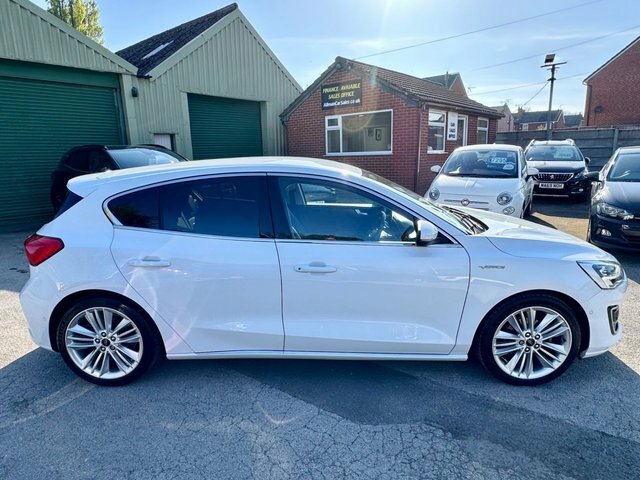 Ford Focus 1.0T Ecoboost Vignale Hatchback Eu White #5