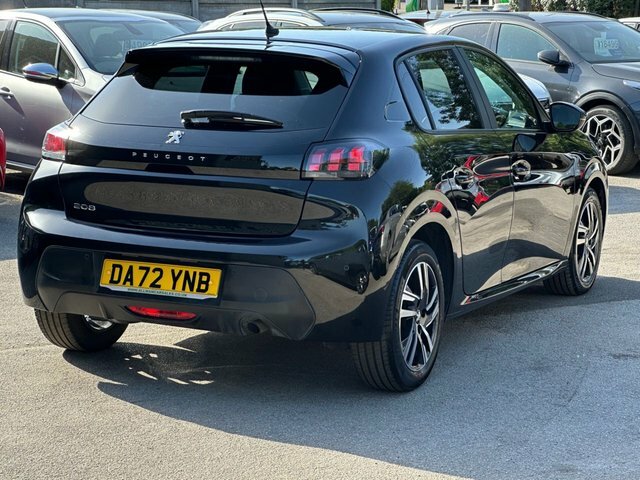 Peugeot 208 1.2 Puretech Active Premium Hatchback Black #4