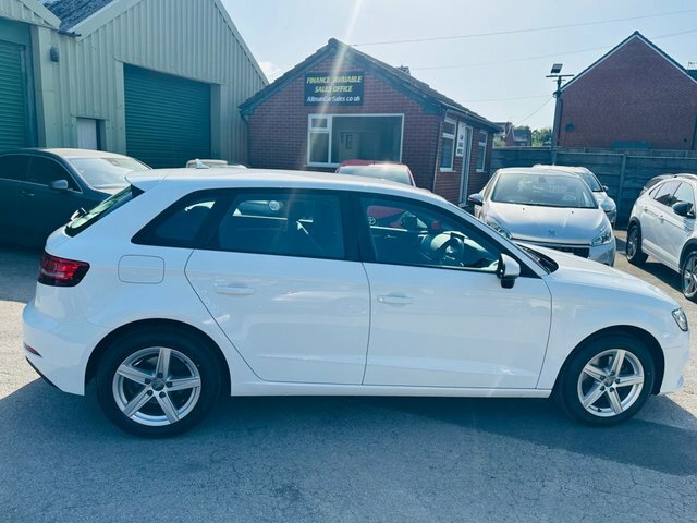 Audi A3 1.0 Tfsi Se Sportback Euro 6 S White #5