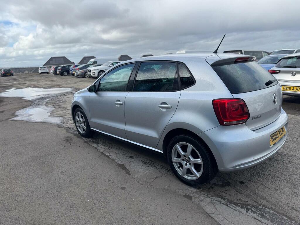 Volkswagen Polo Hatchback 1.2 Moda Euro 5 201010 ND10VLM Silver #4