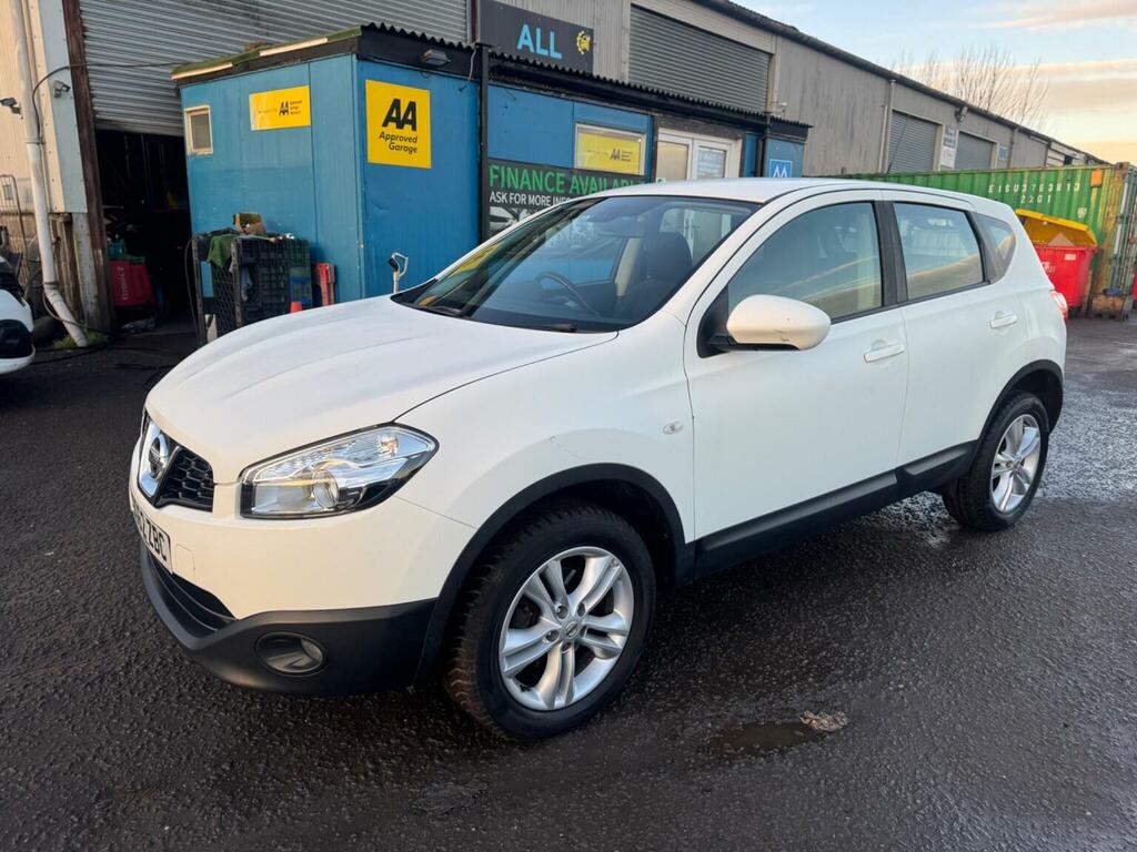 Nissan Qashqai 1.6 Acenta Cvt 2Wd Euro 5 White #3