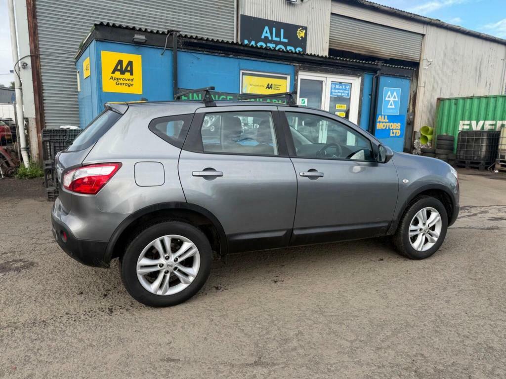 Nissan Qashqai Acenta Dci 110 Silver #36