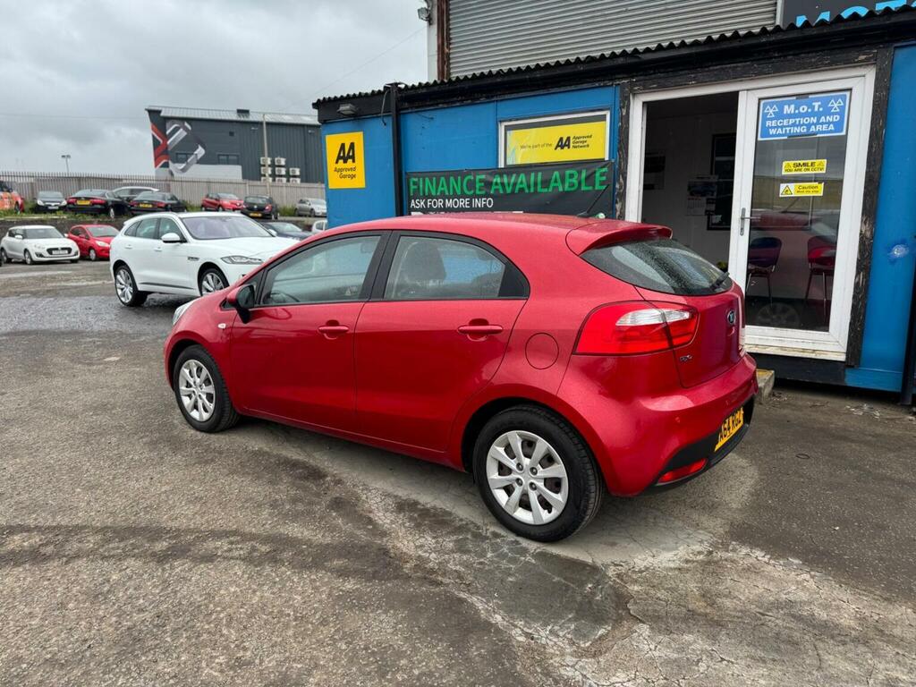 Kia RIO Hatchback 1.25 1 Euro 5 201464 Red #4