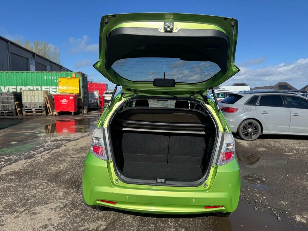 Honda Jazz Honda Jazz 1.4 I-vtec Es #42