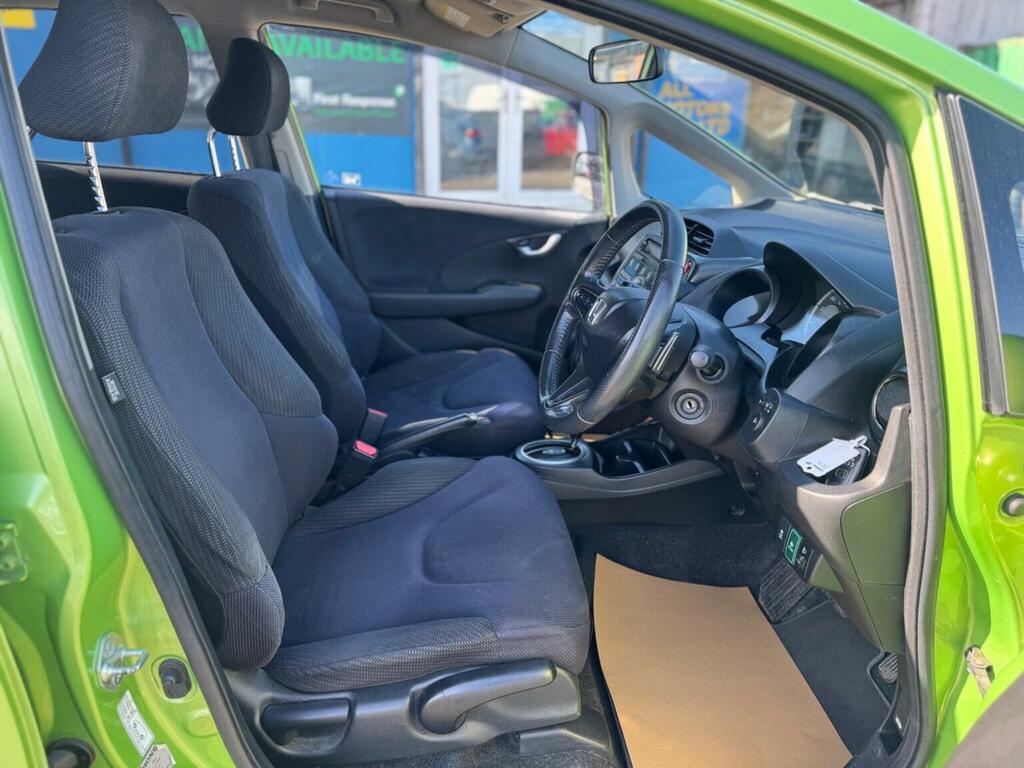 Honda Jazz Honda Jazz 1.4 I-vtec Es #17