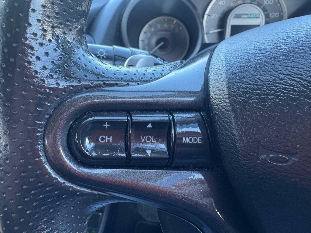 Honda Jazz Honda Jazz 1.4 I-vtec Es #22