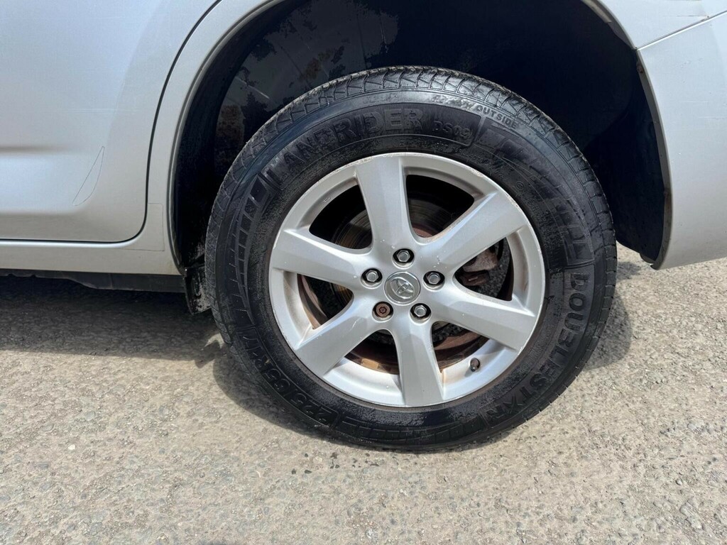 Toyota Rav 4 2.2 D-4d Sr 180 4Wd Black #34