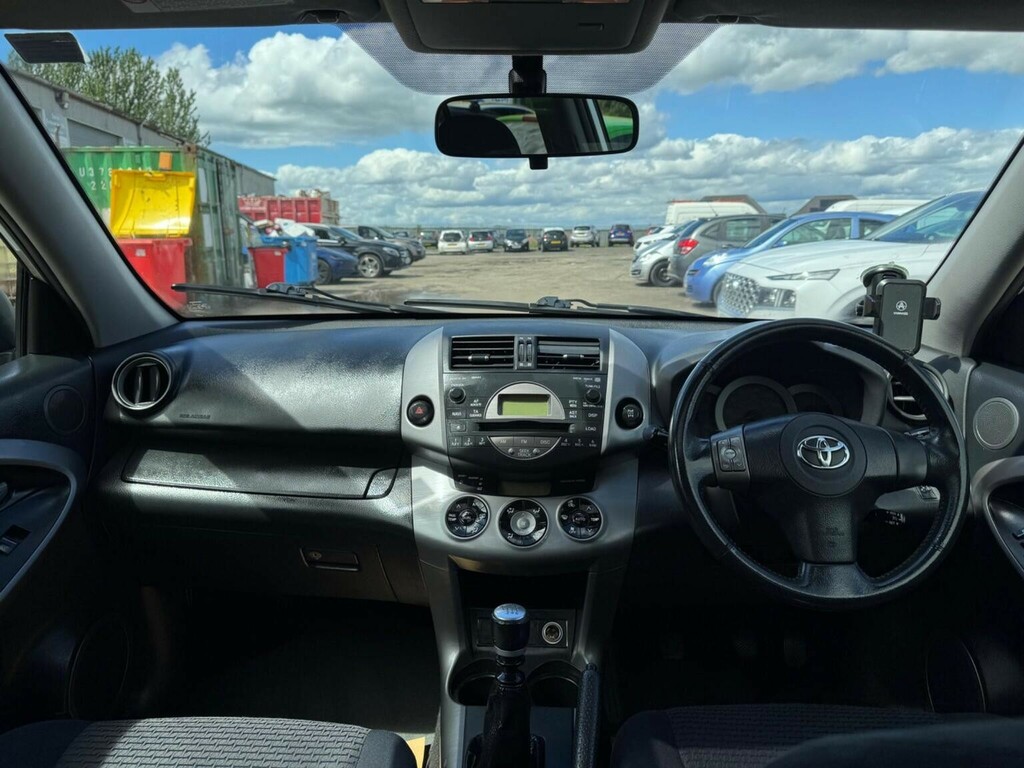 Toyota Rav 4 2.2 D-4d Sr 180 4Wd Black #15