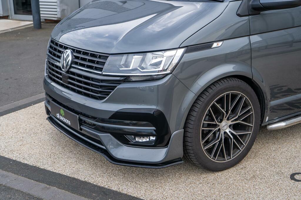 Volkswagen  Suv White #2
