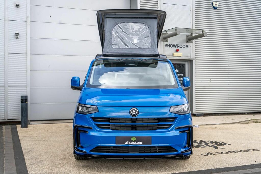 Volkswagen Campervan Swb Dsg Campervan With Tailgate, Sat Nav, Led Ligh Blue #4