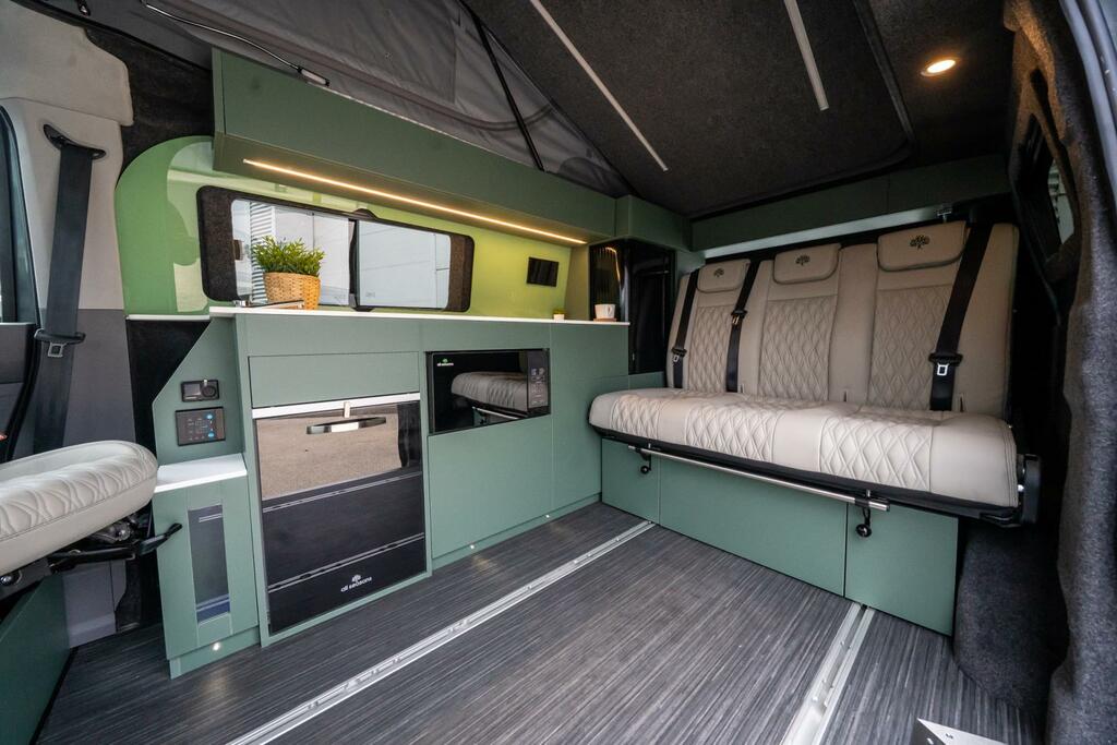 Volkswagen Campervan Swb Dsg Campervan With Tailgate, Led Lights, Rever Black #10