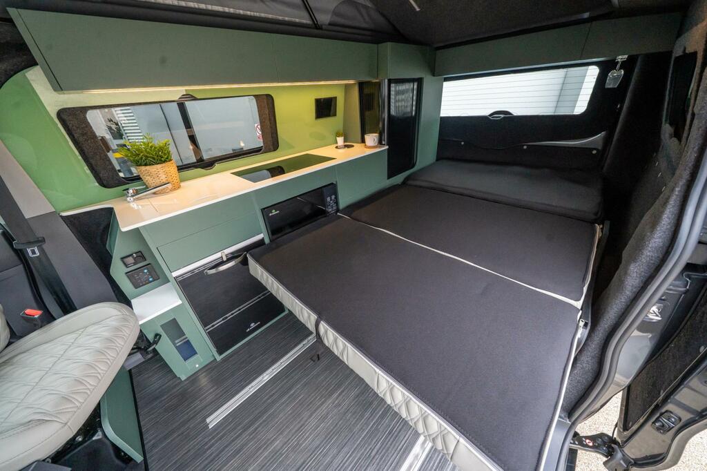 Volkswagen Campervan Swb Dsg Campervan With Tailgate, Led Lights, Rever Black #13