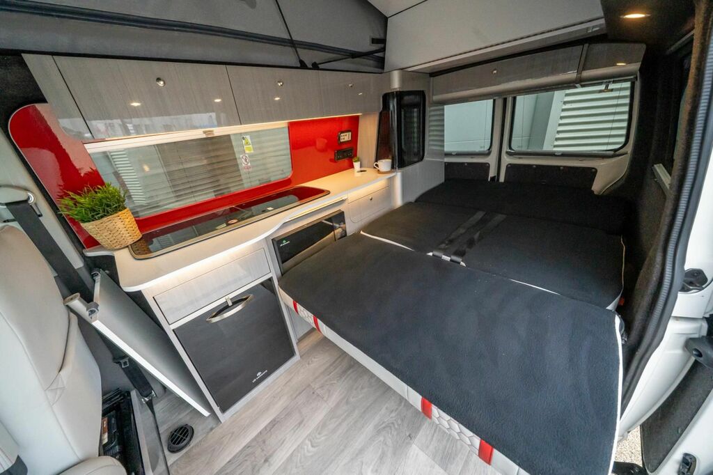 Volkswagen Campervan 2L Highline Grey #10