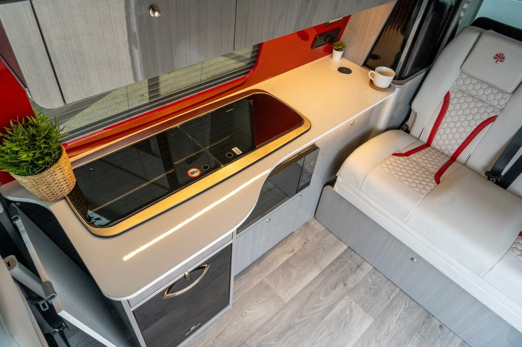 Volkswagen Campervan 2L Highline Grey #8