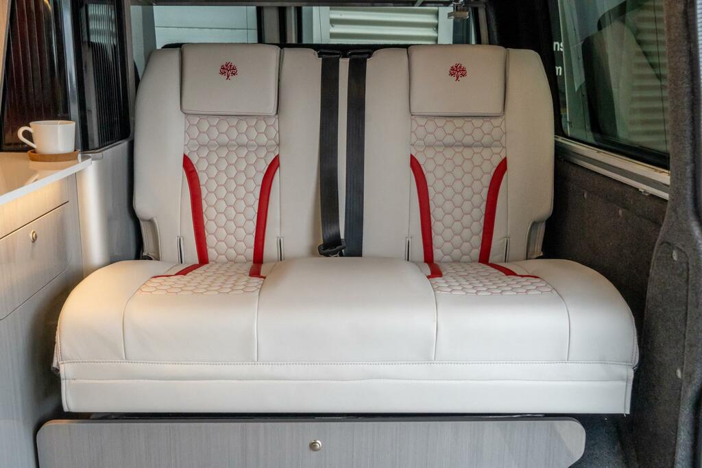 Volkswagen Campervan 2L Highline Grey #9