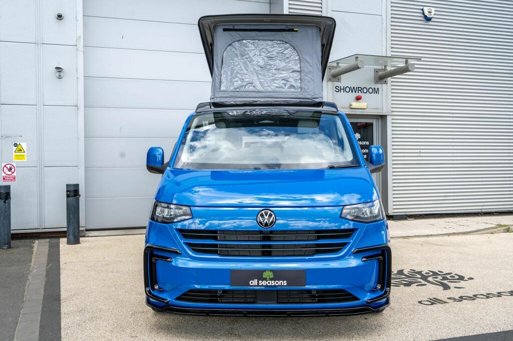 Volkswagen Campervan Swb Dsg Campervan With Tailgate, Sat Nav, Led Ligh Blue #4