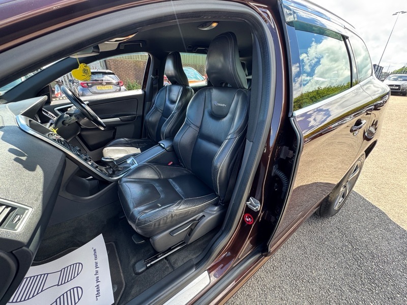 Volvo XC60 R-design D4 #13