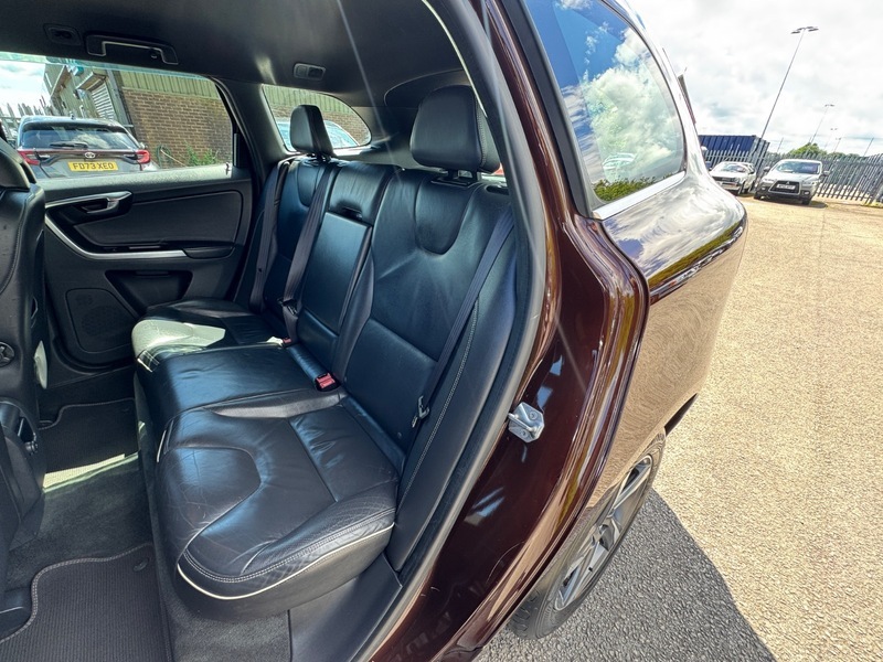 Volvo XC60 R-design D4 #14