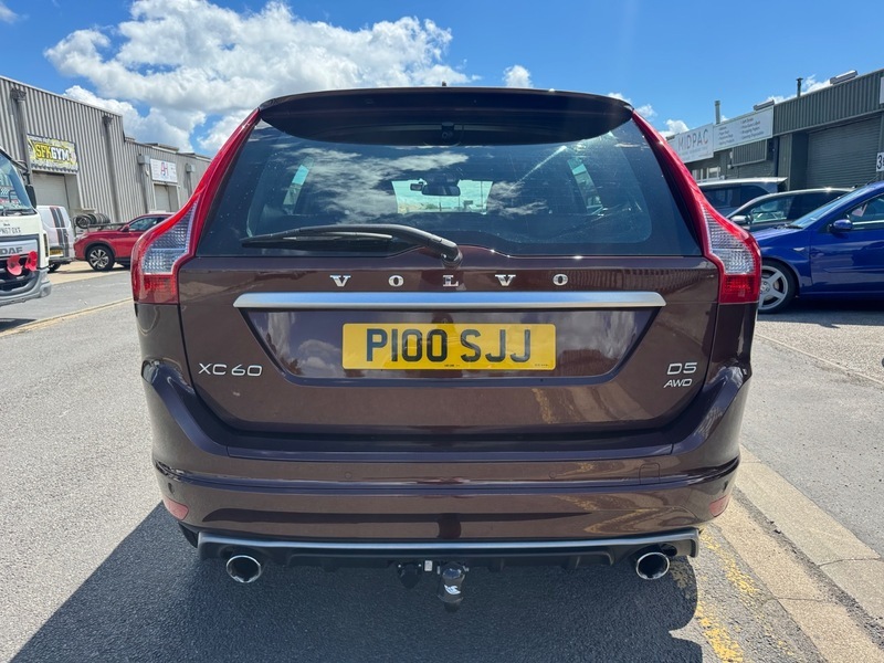 Volvo XC60 R-design D4 #8