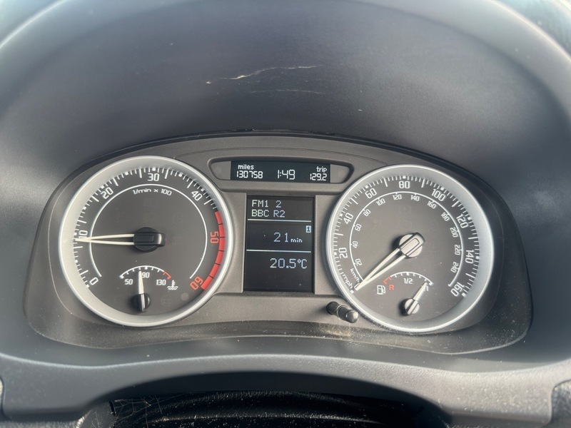 Skoda Fabia 1.4 Tdi Pure Drive 2 Orange #12