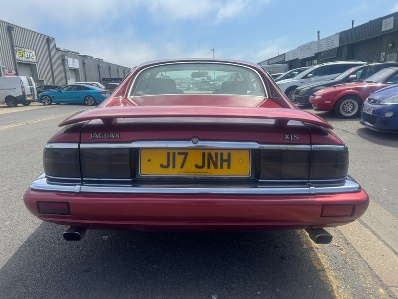 Jaguar XJS 4L Null Red #8