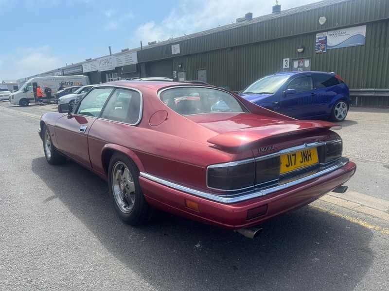 Jaguar XJS 4.0 Red #5