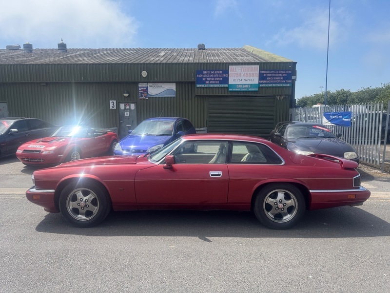 Jaguar XJS 4.0 Red #3