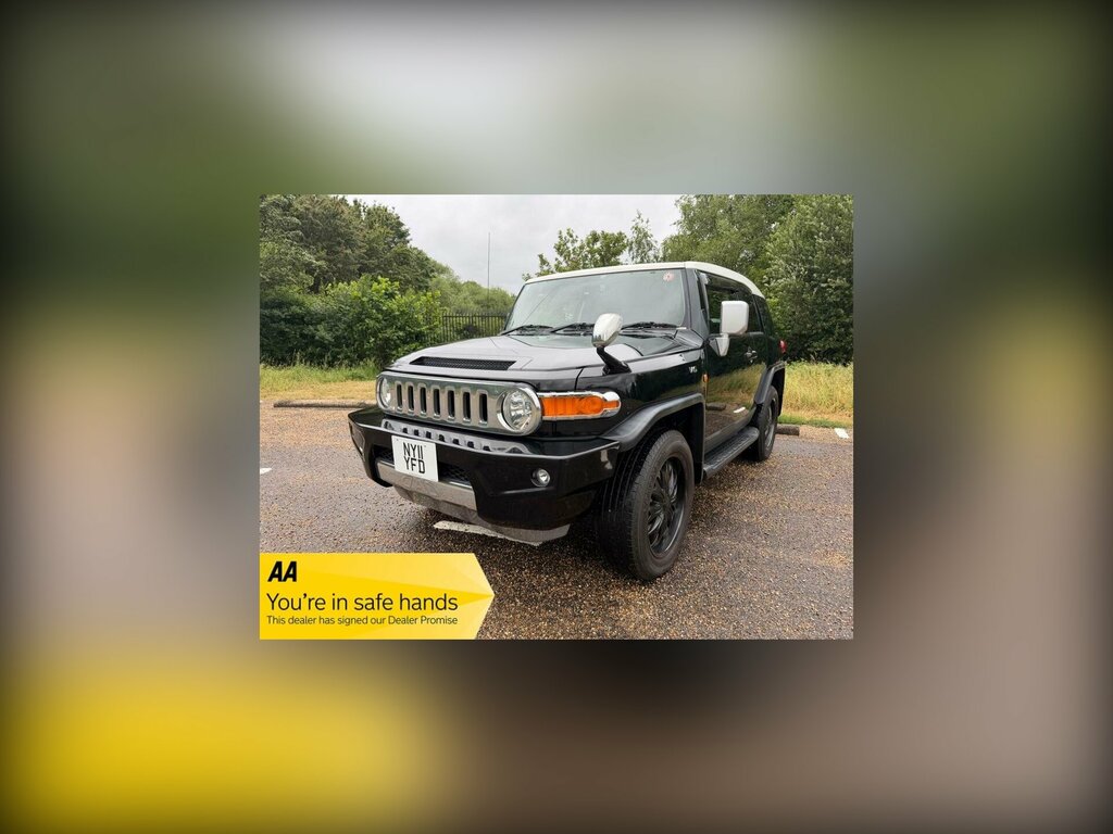 Toyota FJ Cruiser Suv Black