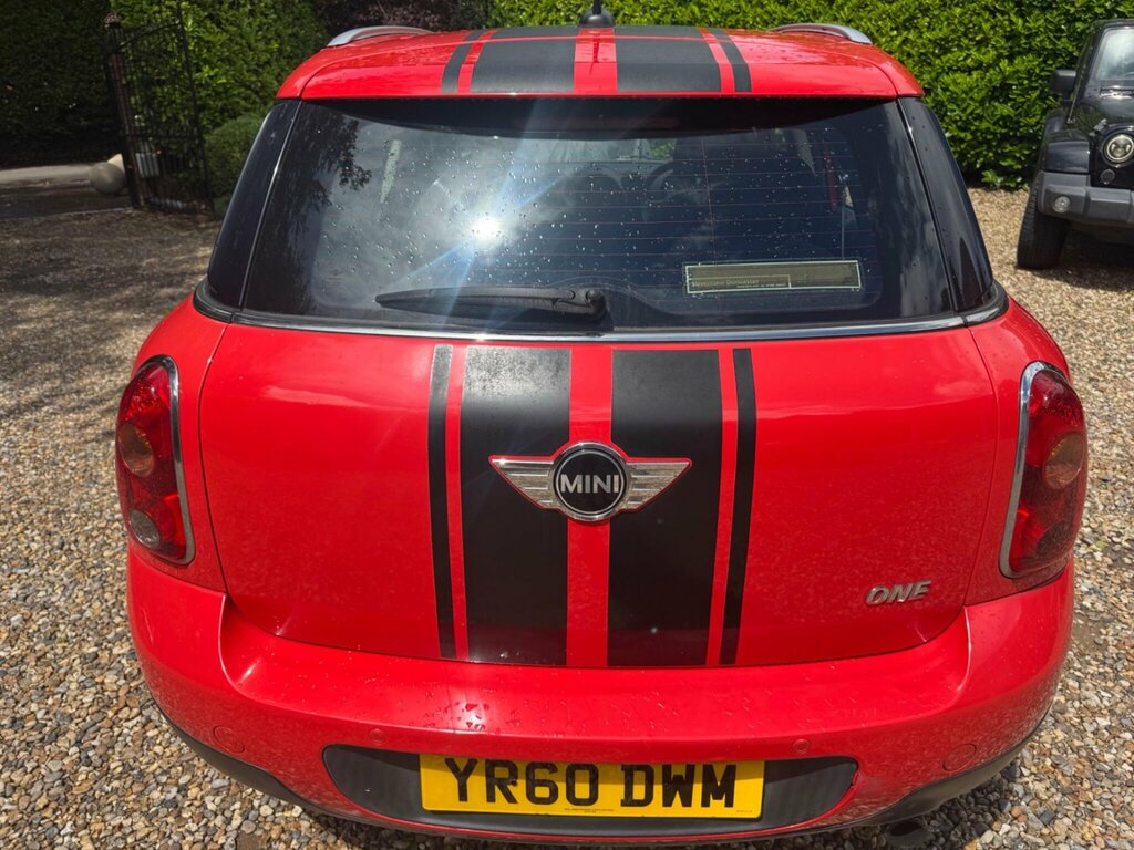 Mini Countryman One Red #4